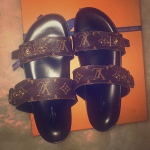 Louis Vuitton Bom Dia Mules